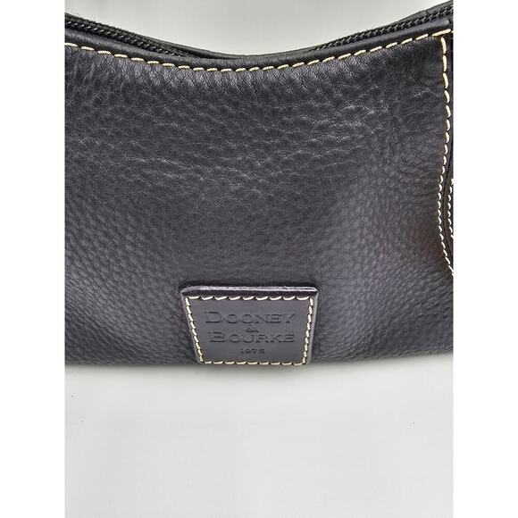 Y2K Dooney & Bourke Black Pebbled Leather Mini East West Slouch Hobo Duck Charm - Picture 4 of 14